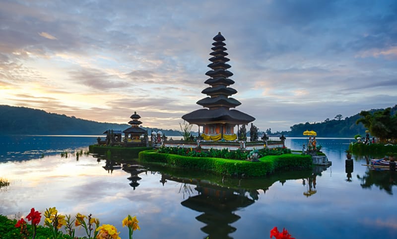 Lake Beratan in bedugul