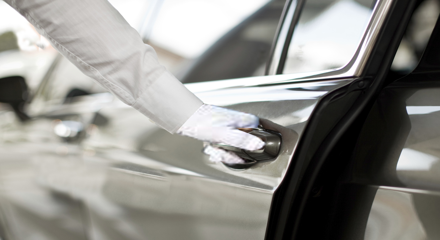 Bali luxury car rental